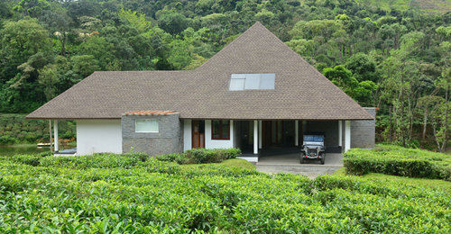 Hôtel Silver Oak Plantation Bungalow à Udumbanshola Extérieur photo